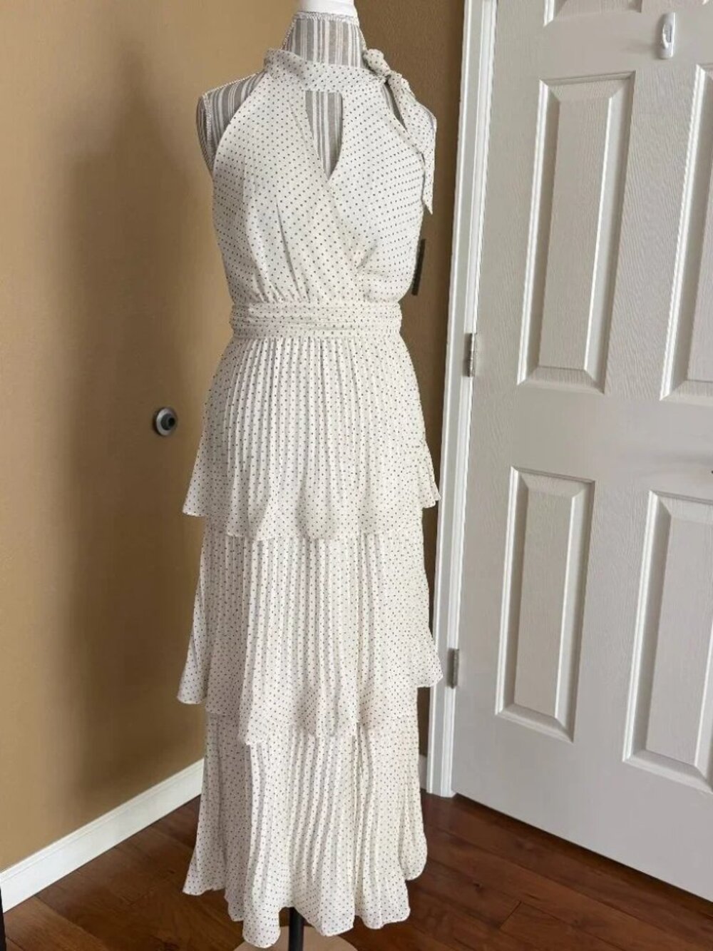 Alexa B Tiered Swing Maxi Dress Ivory & Black Polka Dot Halter Size 6 NWT